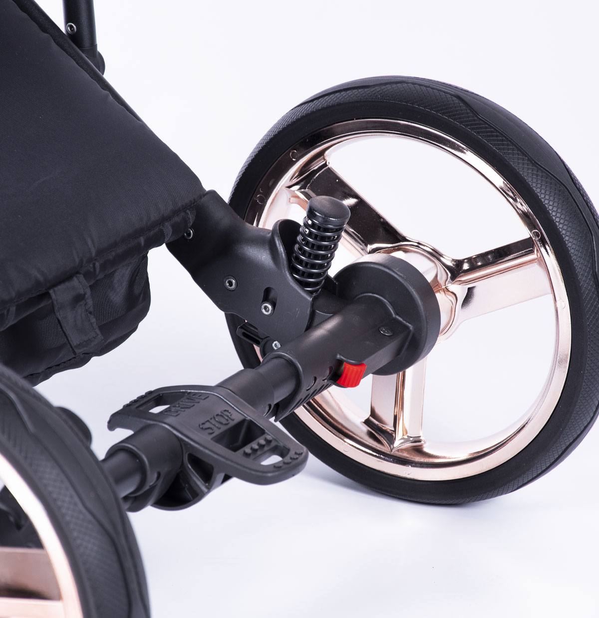 coletto-fado-miekkie-zawieszenie